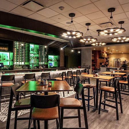Embassy Suites By Hilton Chicago O'Hare Rosemont Extérieur photo