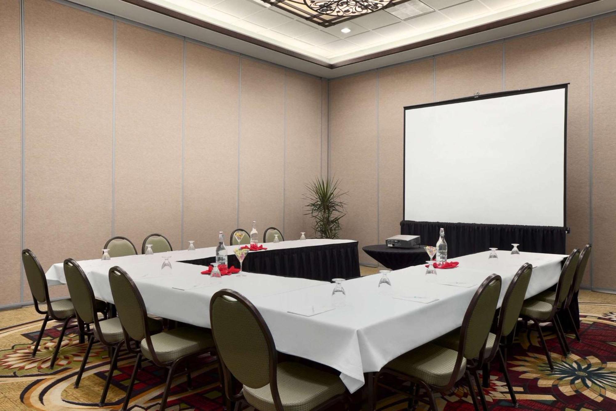 Embassy Suites By Hilton Chicago O'Hare Rosemont Extérieur photo