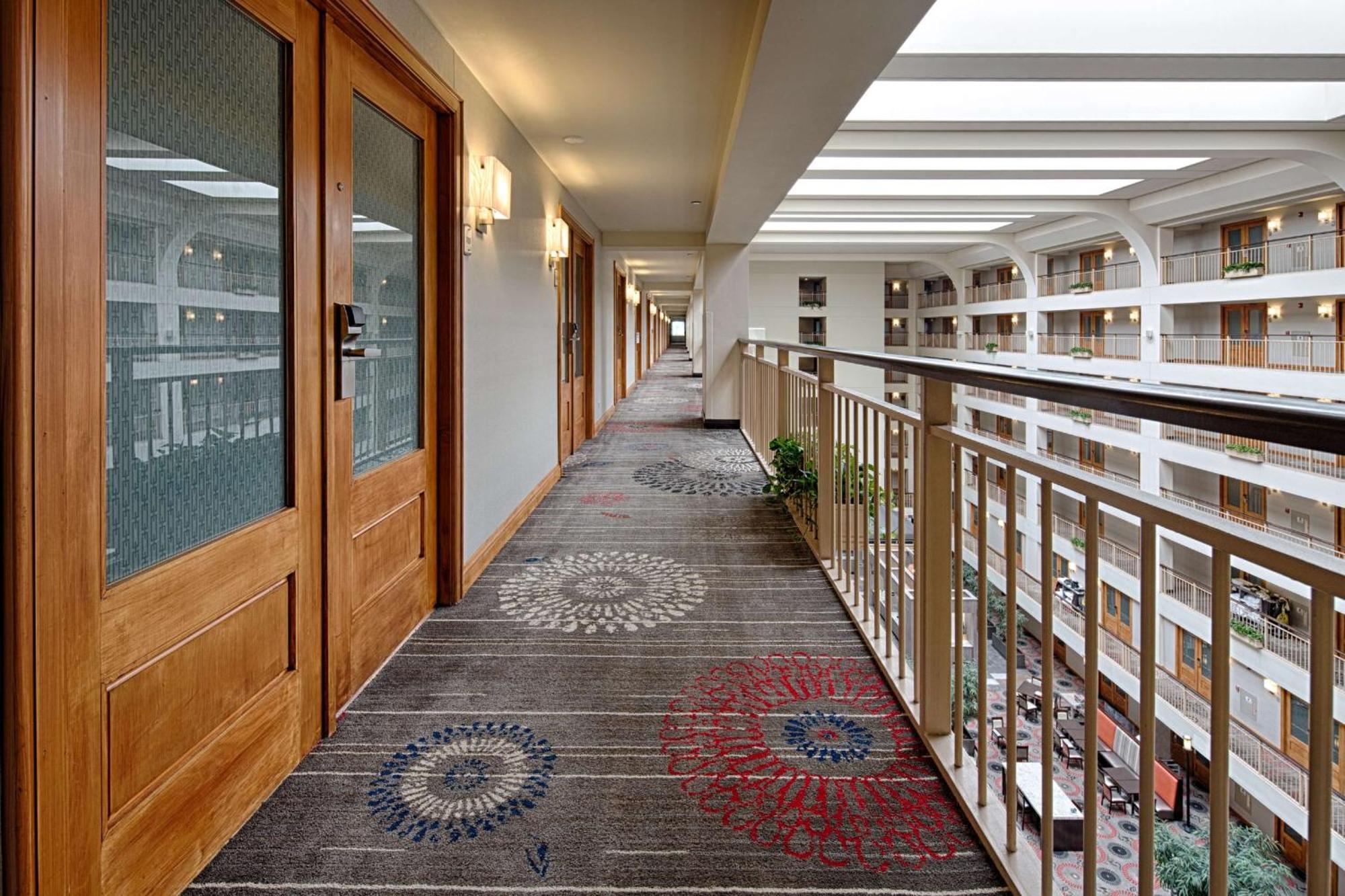 Embassy Suites By Hilton Chicago O'Hare Rosemont Extérieur photo