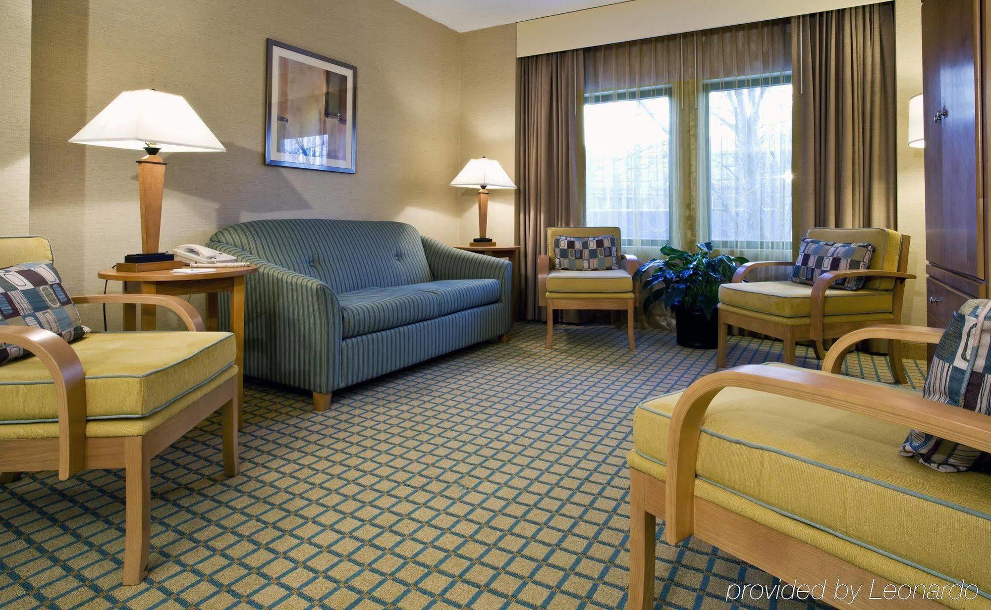 Embassy Suites By Hilton Chicago O'Hare Rosemont Extérieur photo