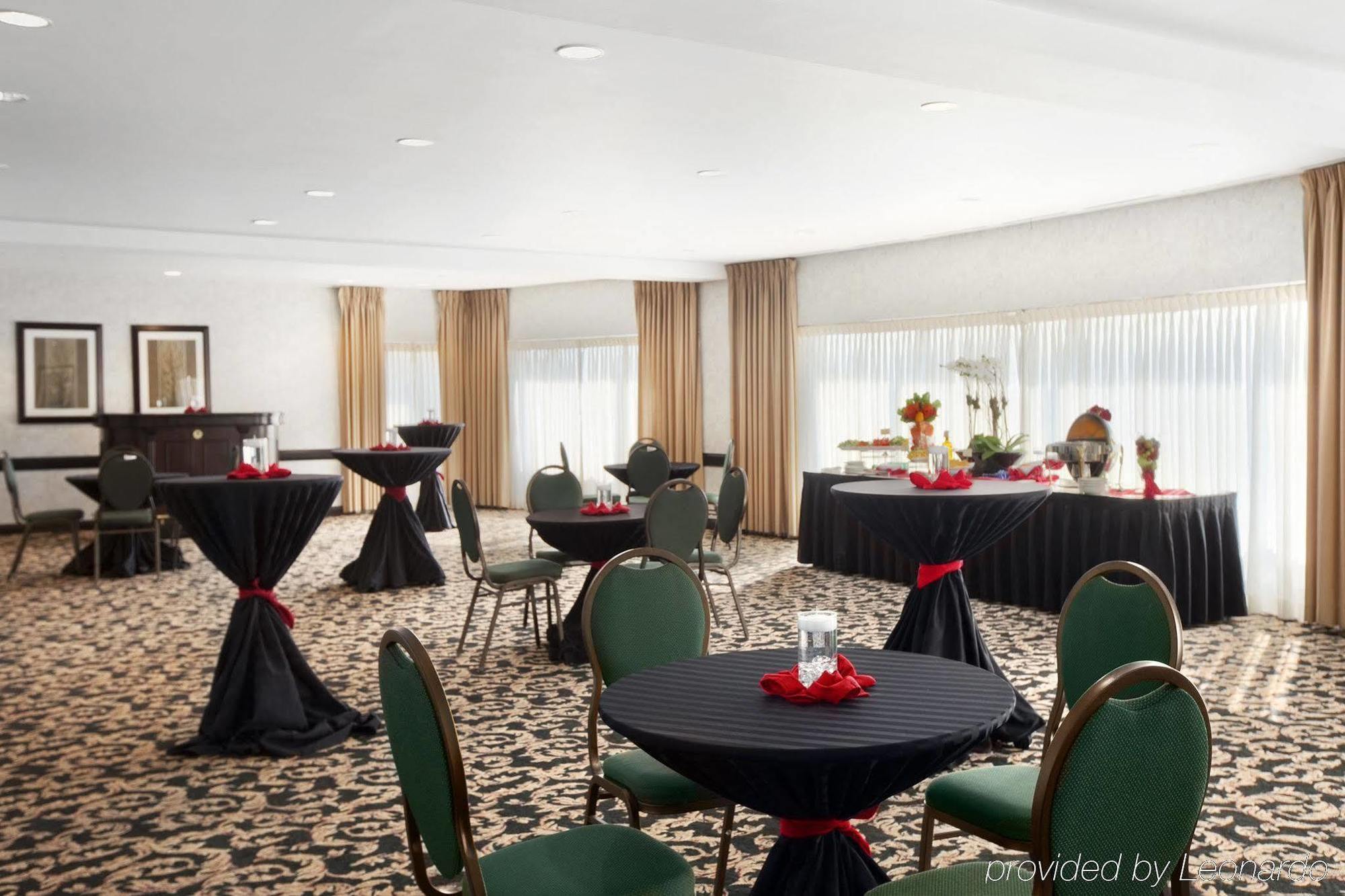 Embassy Suites By Hilton Chicago O'Hare Rosemont Extérieur photo