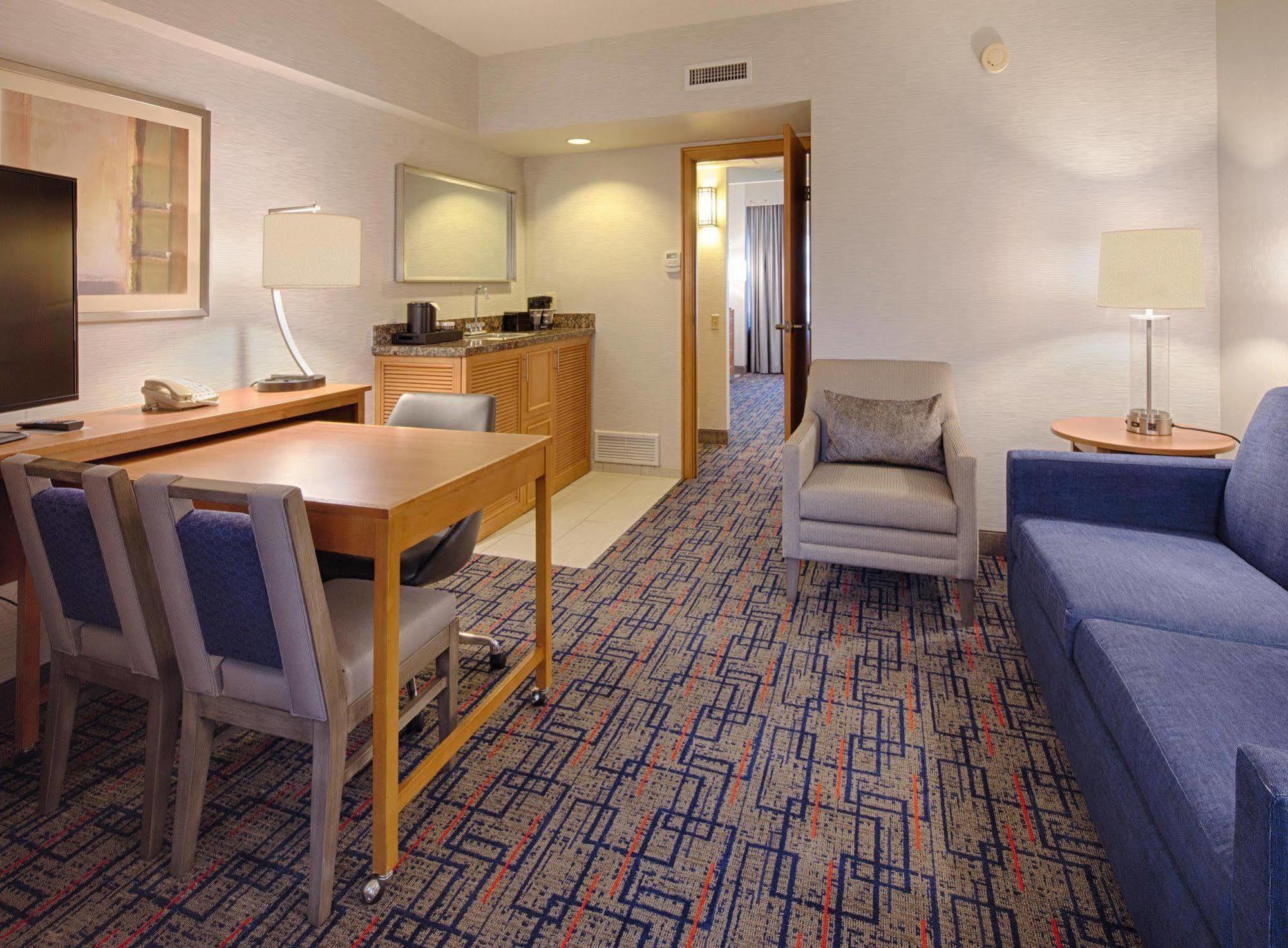 Embassy Suites By Hilton Chicago O'Hare Rosemont Extérieur photo
